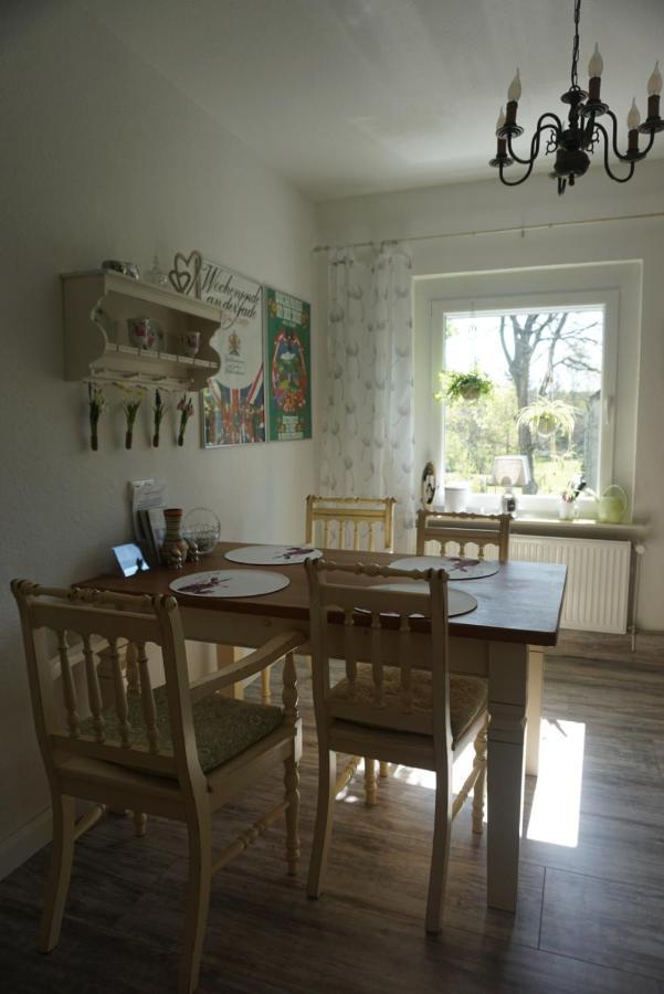 Dat Wittsche Hus - Ferienwohnung An Der Nordsee Wilhelmshaven Exteriör bild